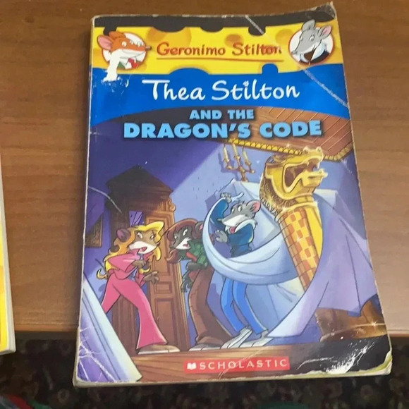 4  for $10 Young readers book - Picture 3 of 5